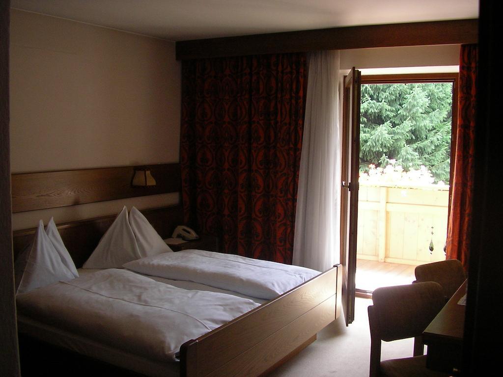 Burgblick Hotel San Lorenzo di Sebato Room photo